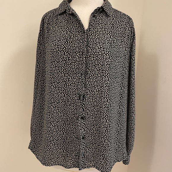 H&M Floral Long Sleeve Button Up - Picture 2 of 2